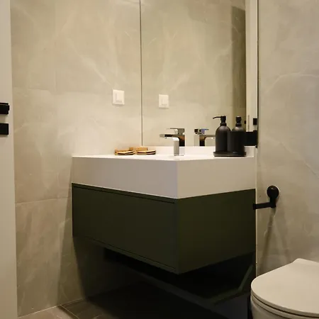 Jade I Cu Un Dormitor I One Cotroceni Park *